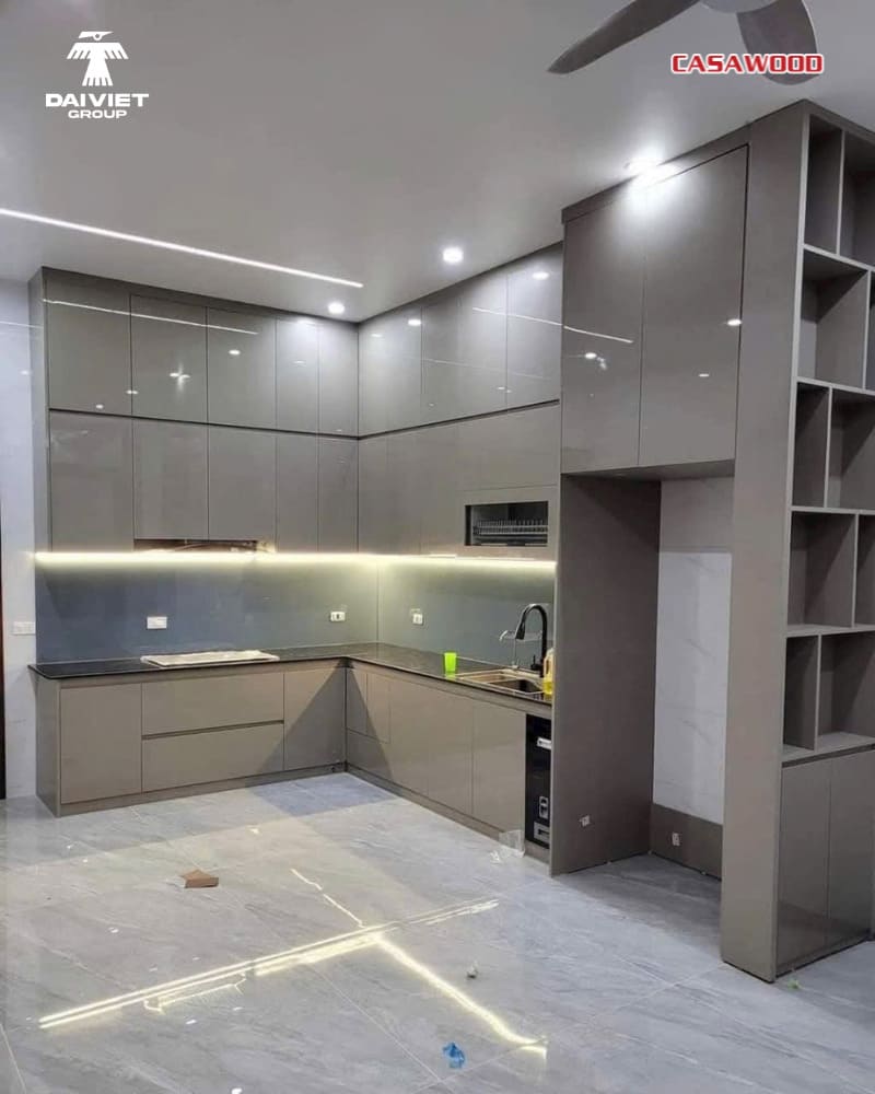 Mẫu tủ bếp cao cấp cho nhà phố hiện đại
