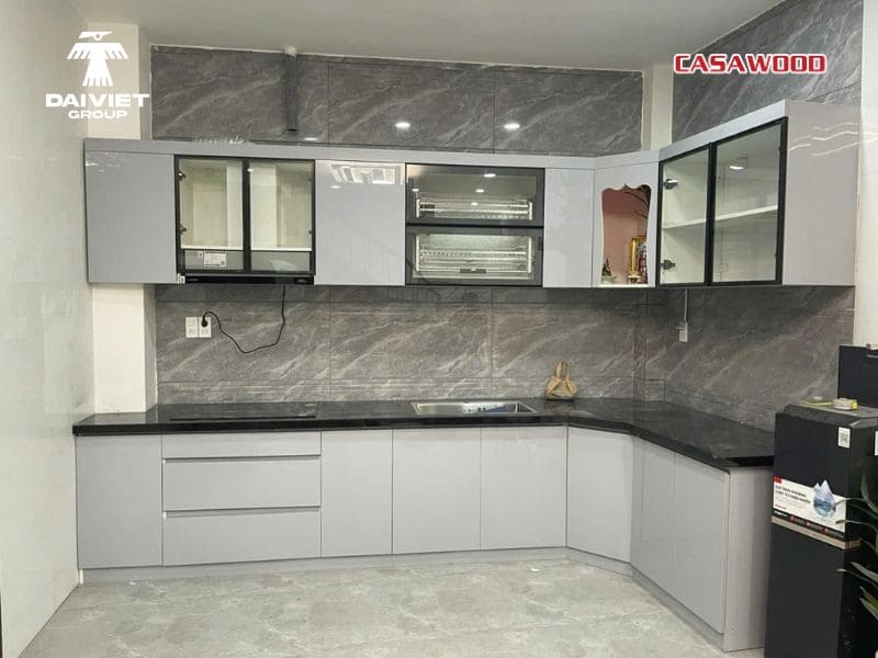 Sản xuất hệ tủ bếp cao cấp chịu ẩm và chịu nhiệt